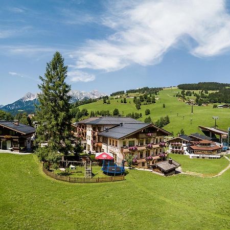 Hotel Langeck Maria Alm am Steinernen Meer Exterior photo