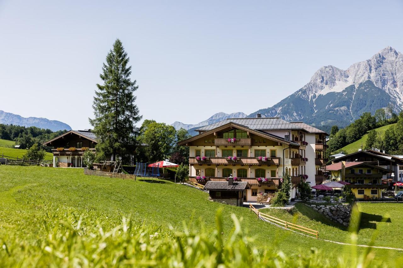 Hotel Langeck Maria Alm am Steinernen Meer Exterior photo