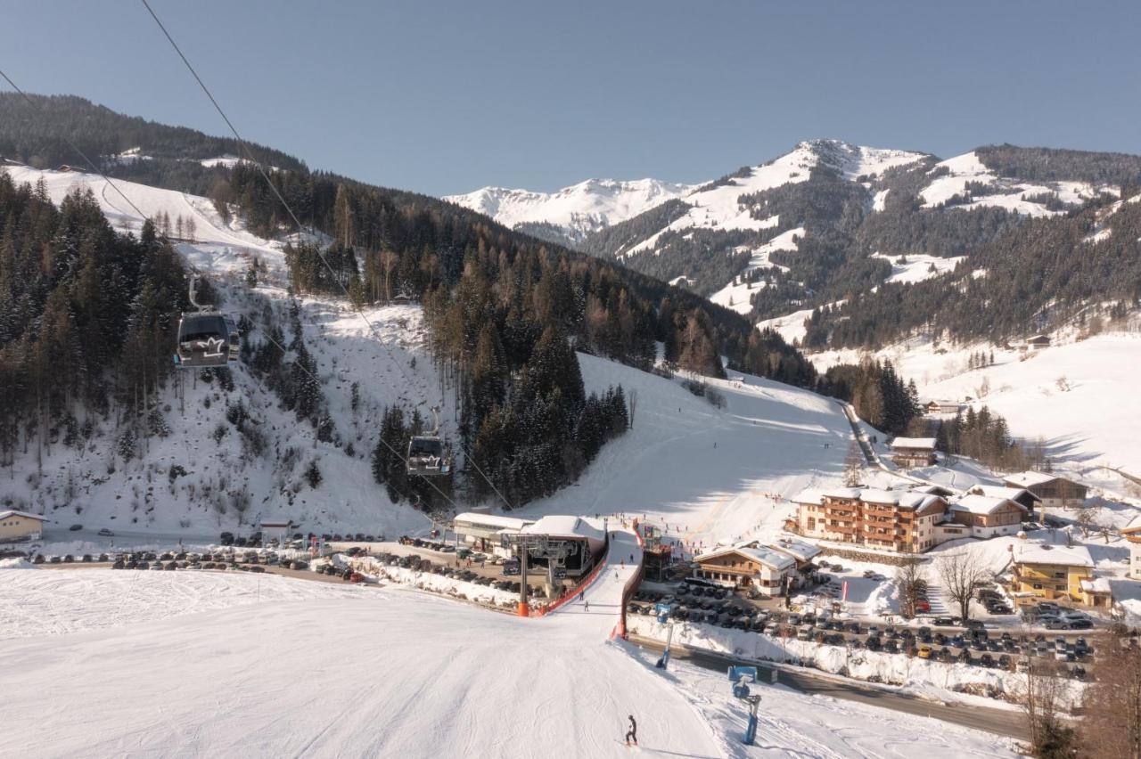 Hotel Langeck Maria Alm am Steinernen Meer Exterior photo