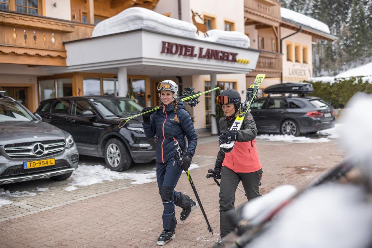 Hotel Langeck Maria Alm am Steinernen Meer Exterior photo